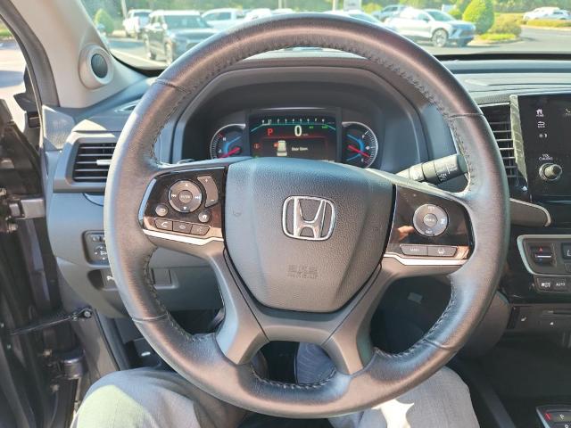 2022 Honda Pilot Vehicle Photo in AUBURN, AL 36830-7007