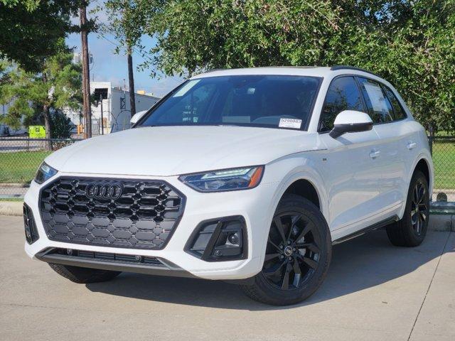 2024 Audi Q5 Vehicle Photo in HOUSTON, TX 77090