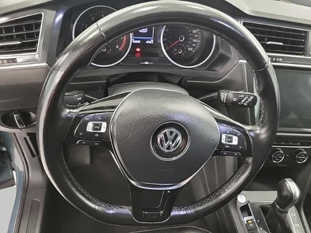 2019 Volkswagen Tiguan Vehicle Photo in APPLETON, WI 54914-4656