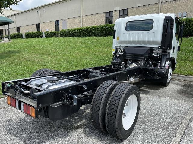 2025 Chevrolet Low Cab Forward 4500 Vehicle Photo in ALCOA, TN 37701-3235