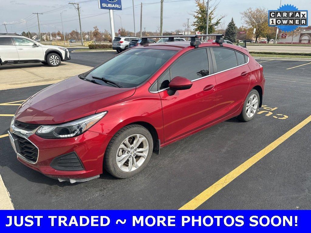 2019 Chevrolet Cruze Vehicle Photo in Plainfield, IL 60586