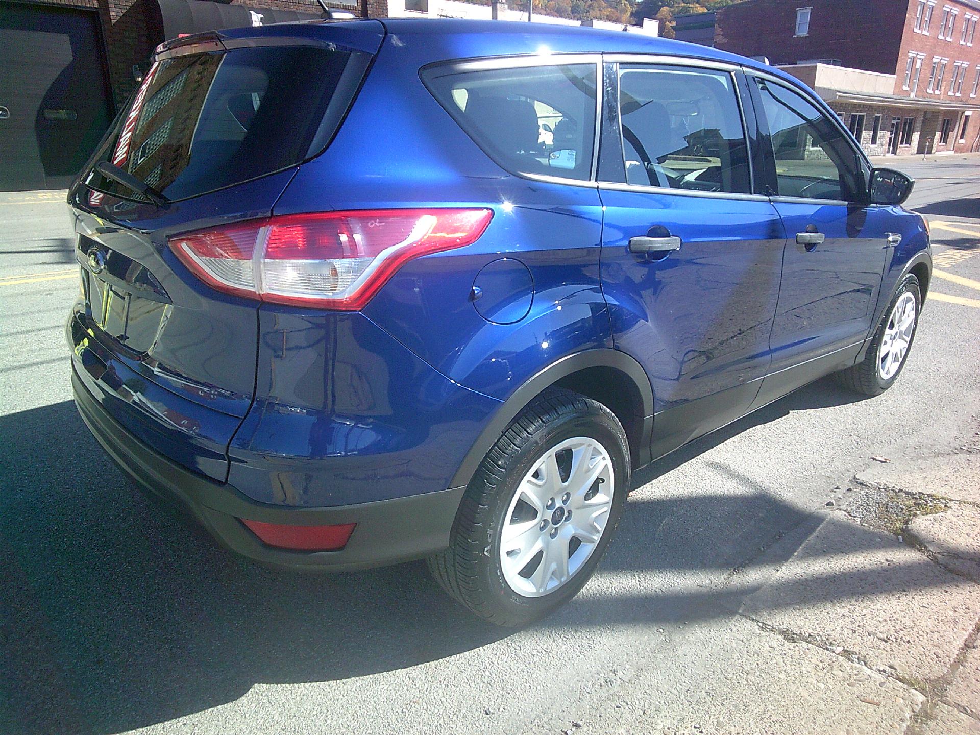 2014 Ford Escape Vehicle Photo in KITTANNING, PA 16201-1536