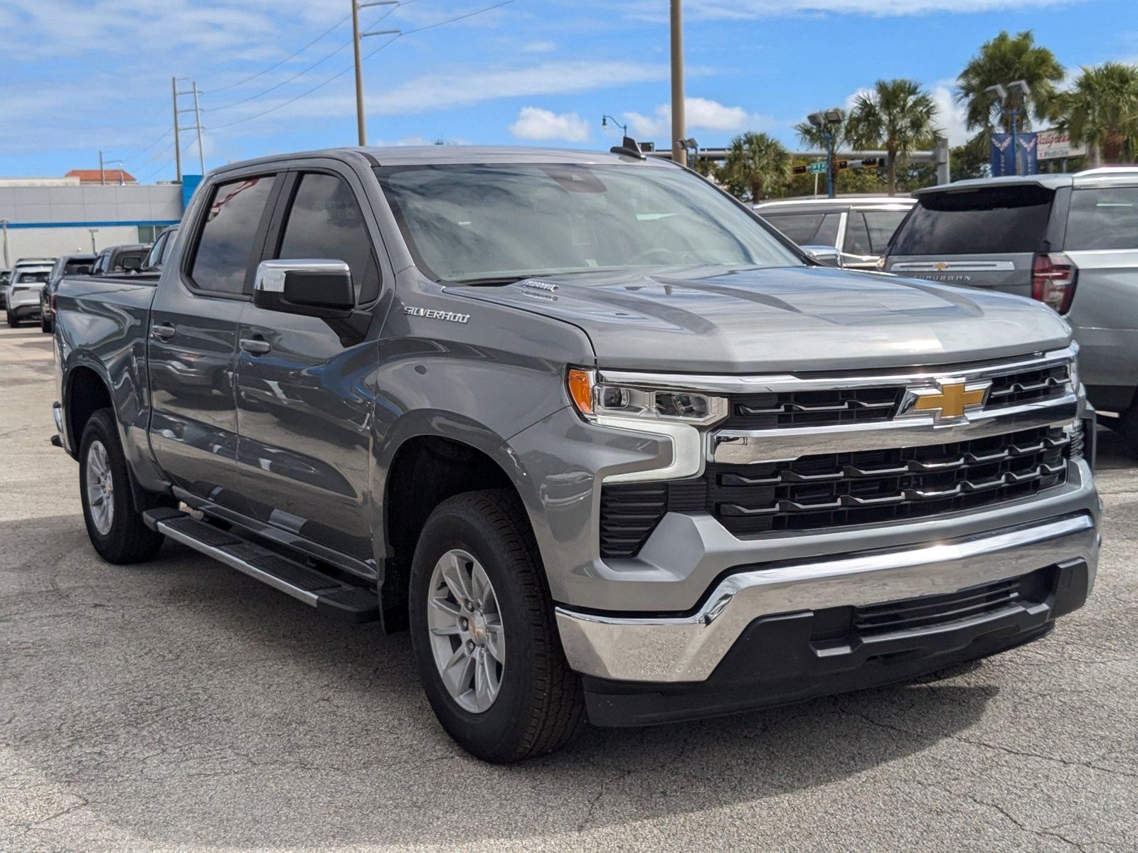 2024 Chevrolet Silverado 1500 Vehicle Photo in MIAMI, FL 33134-2699