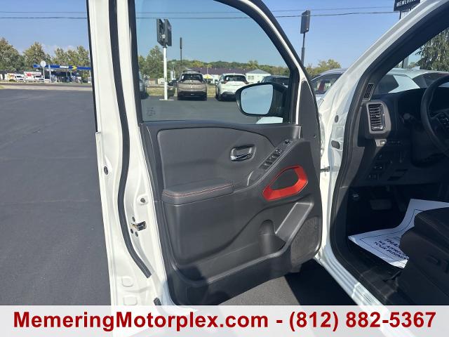 2022 Nissan Frontier Vehicle Photo in VINCENNES, IN 47591-5519