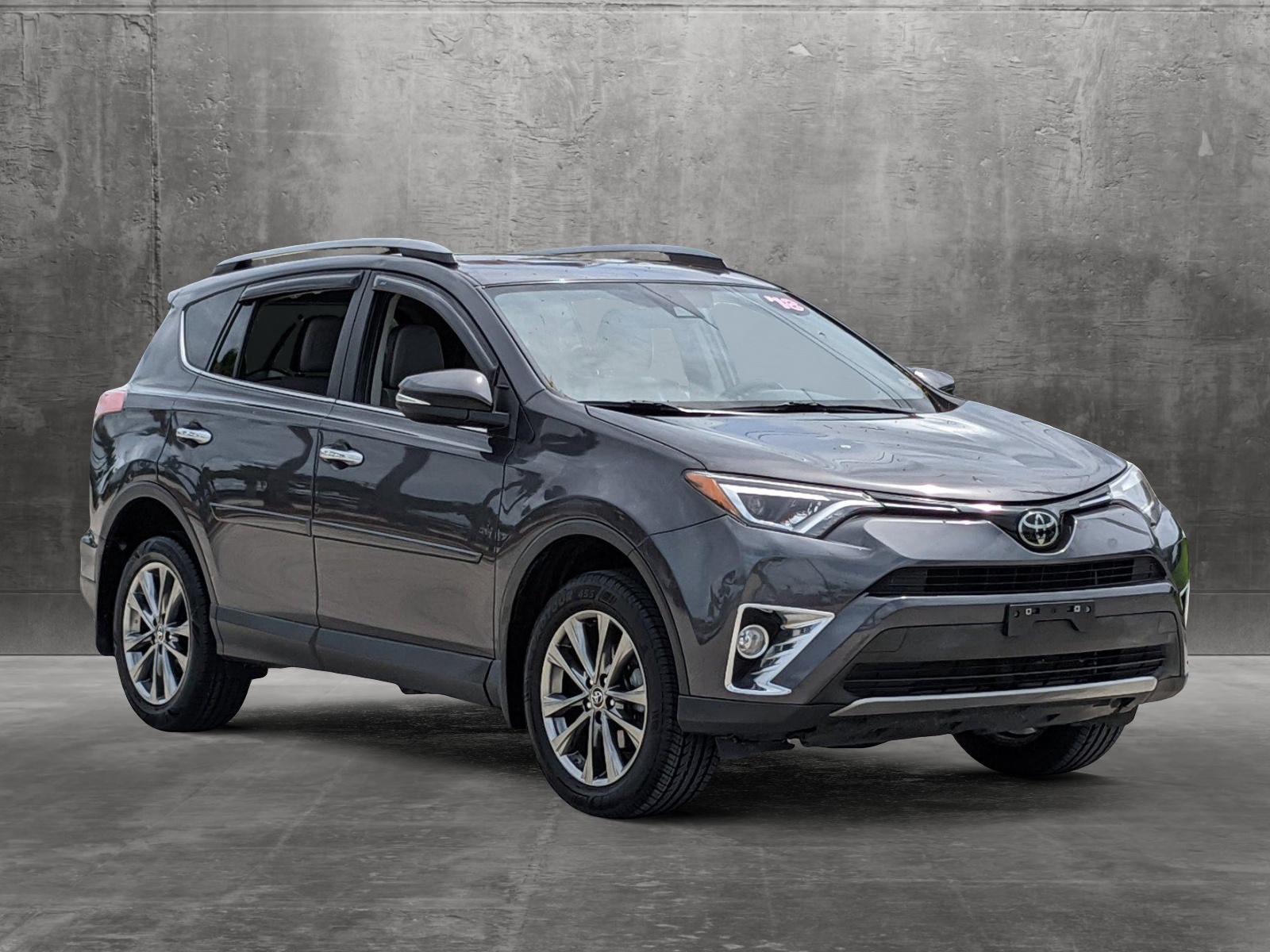 2018 Toyota RAV4 Vehicle Photo in Davie, FL 33331