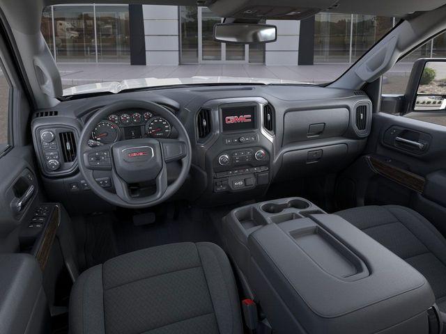 2025 GMC Sierra 2500 HD Vehicle Photo in WATERTOWN, CT 06795-3318