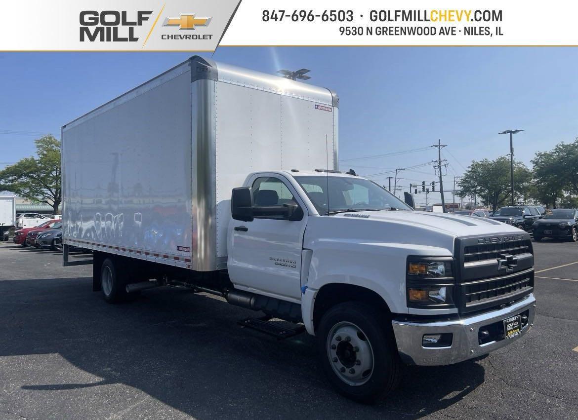 2022 Chevrolet Silverado Chassis Cab Vehicle Photo in Plainfield, IL 60586