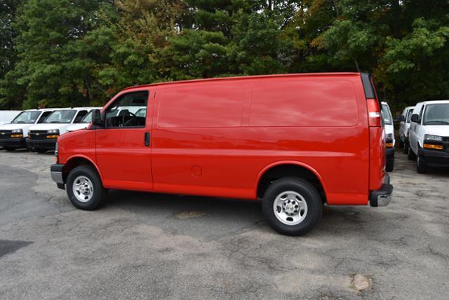 2024 Chevrolet Express Cargo 2500 Vehicle Photo in WHITMAN, MA 02382-1041