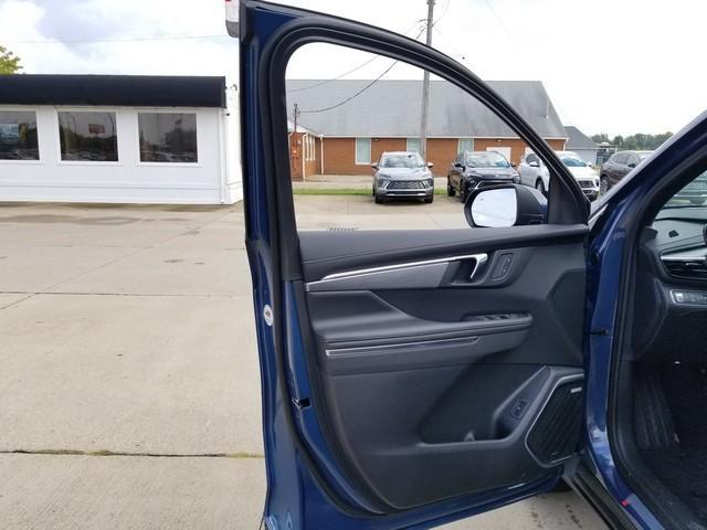 2025 Buick Enclave Vehicle Photo in ELYRIA, OH 44035-6349