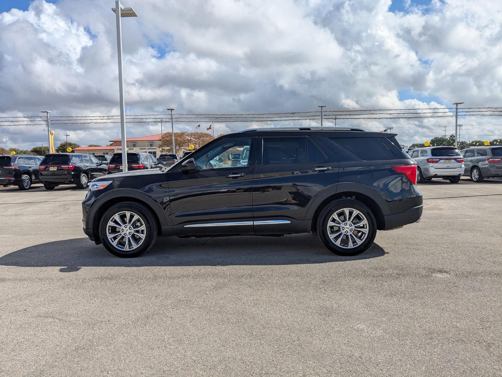 2024 Ford Explorer Vehicle Photo in Seguin, TX 78155