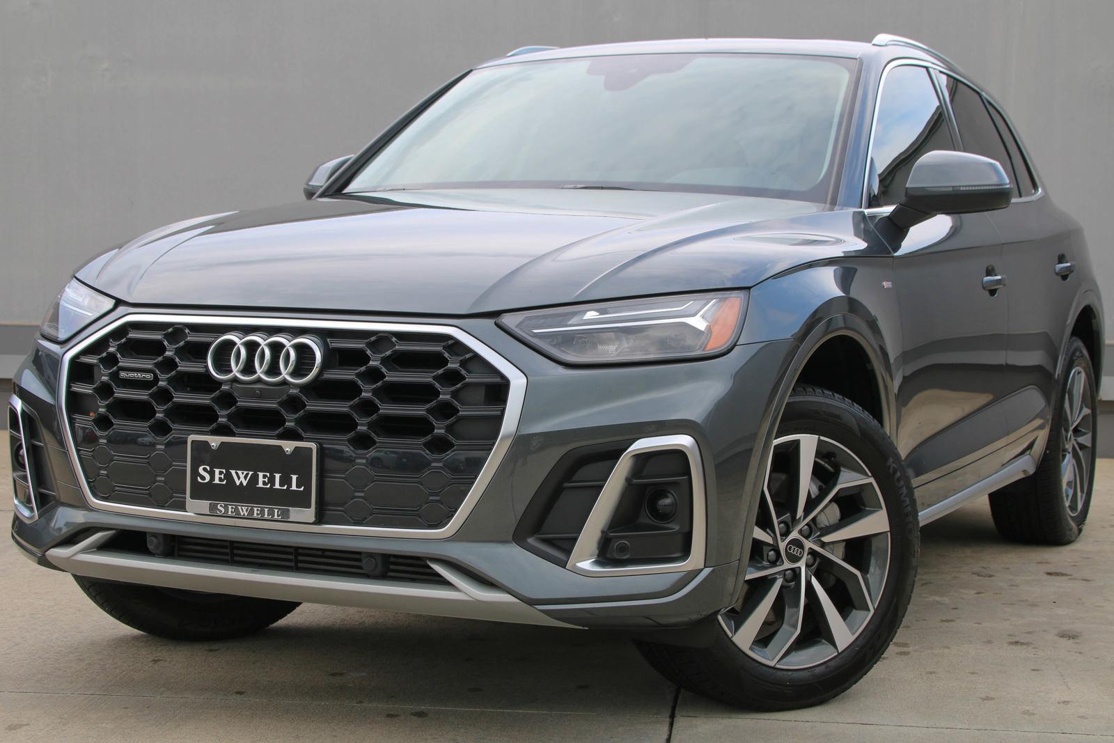 2024 Audi Q5 Vehicle Photo in SUGAR LAND, TX 77478