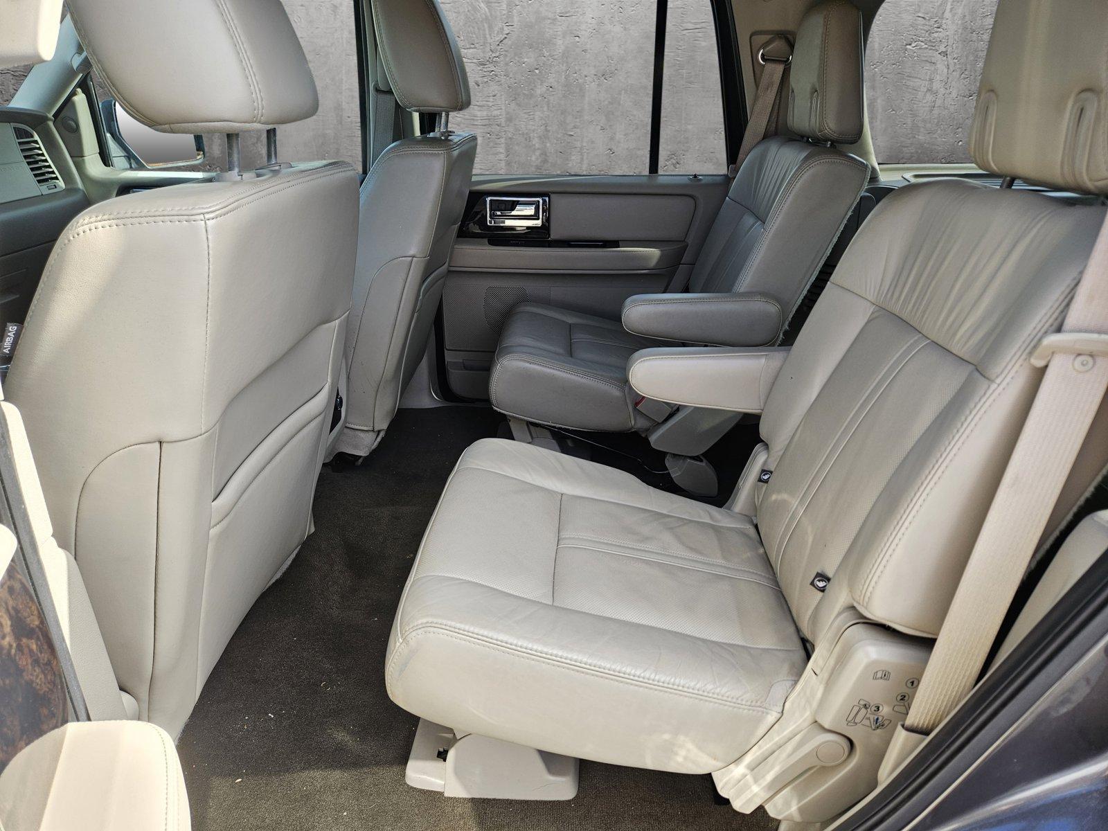 2015 Lincoln Navigator Vehicle Photo in Clearwater, FL 33765