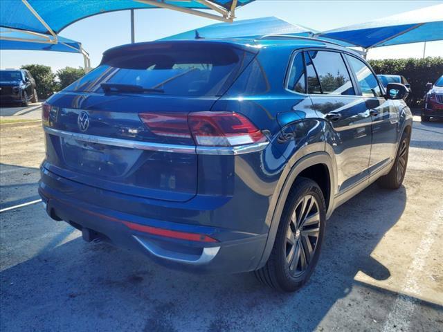 2022 Volkswagen Atlas Cross Sport Vehicle Photo in DENTON, TX 76210-9321