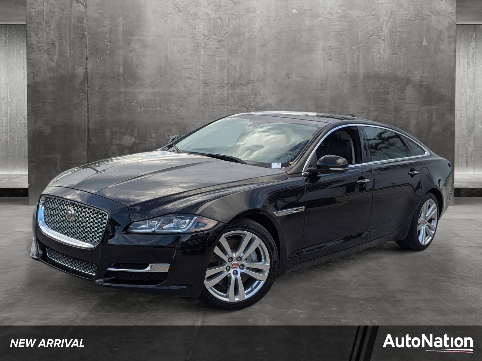 2016 Jaguar XJ Vehicle Photo in Delray Beach, FL 33444