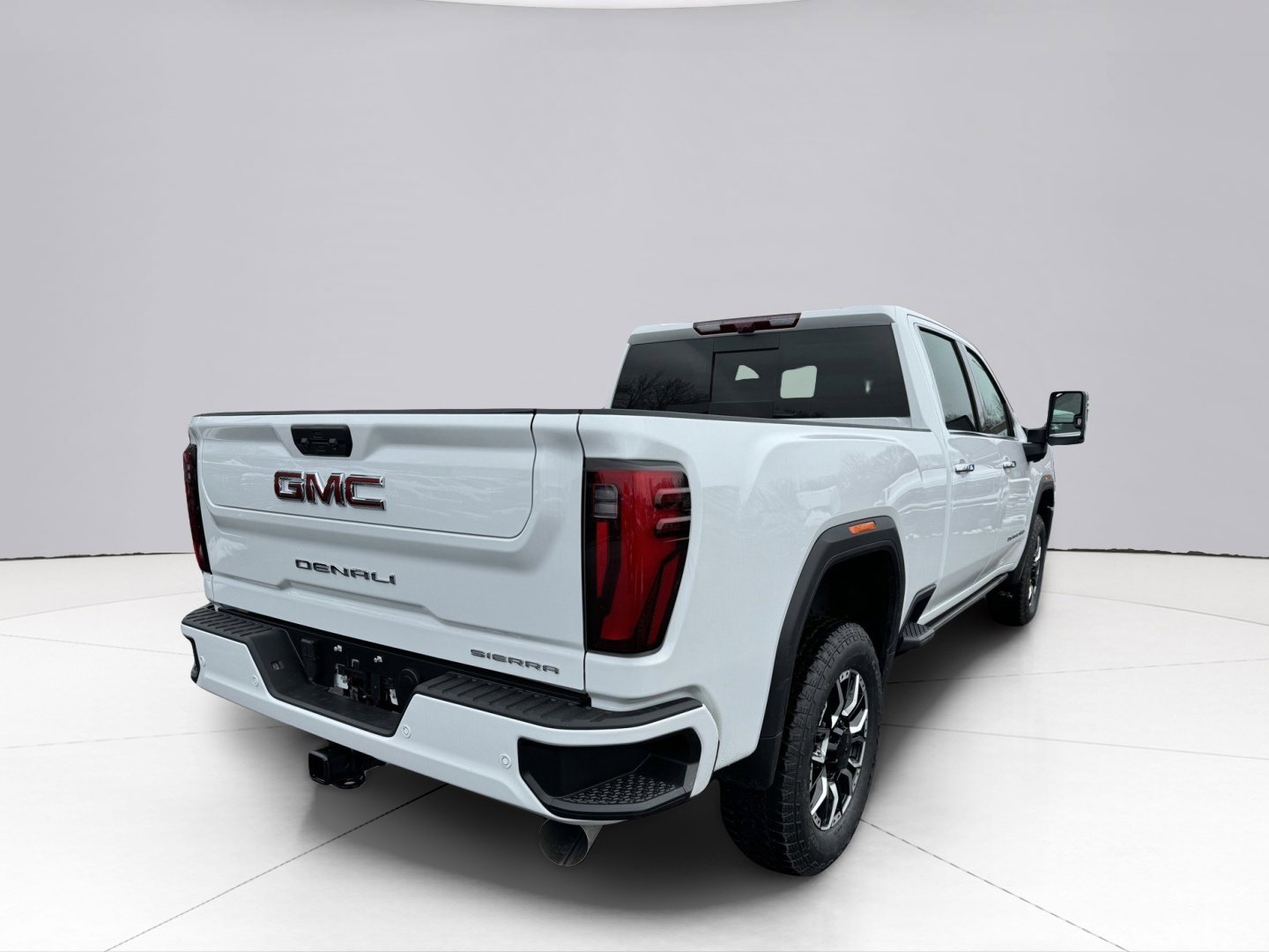 2024 GMC Sierra 3500HD Vehicle Photo in LEOMINSTER, MA 01453-2952