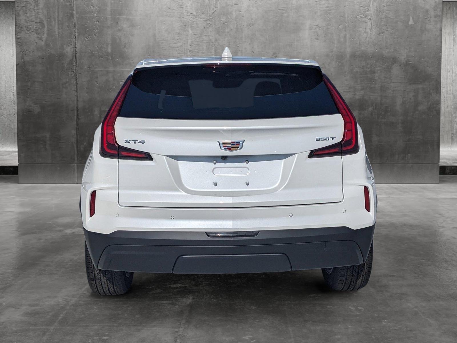 2024 Cadillac XT4 Vehicle Photo in WEST PALM BEACH, FL 33407-3296