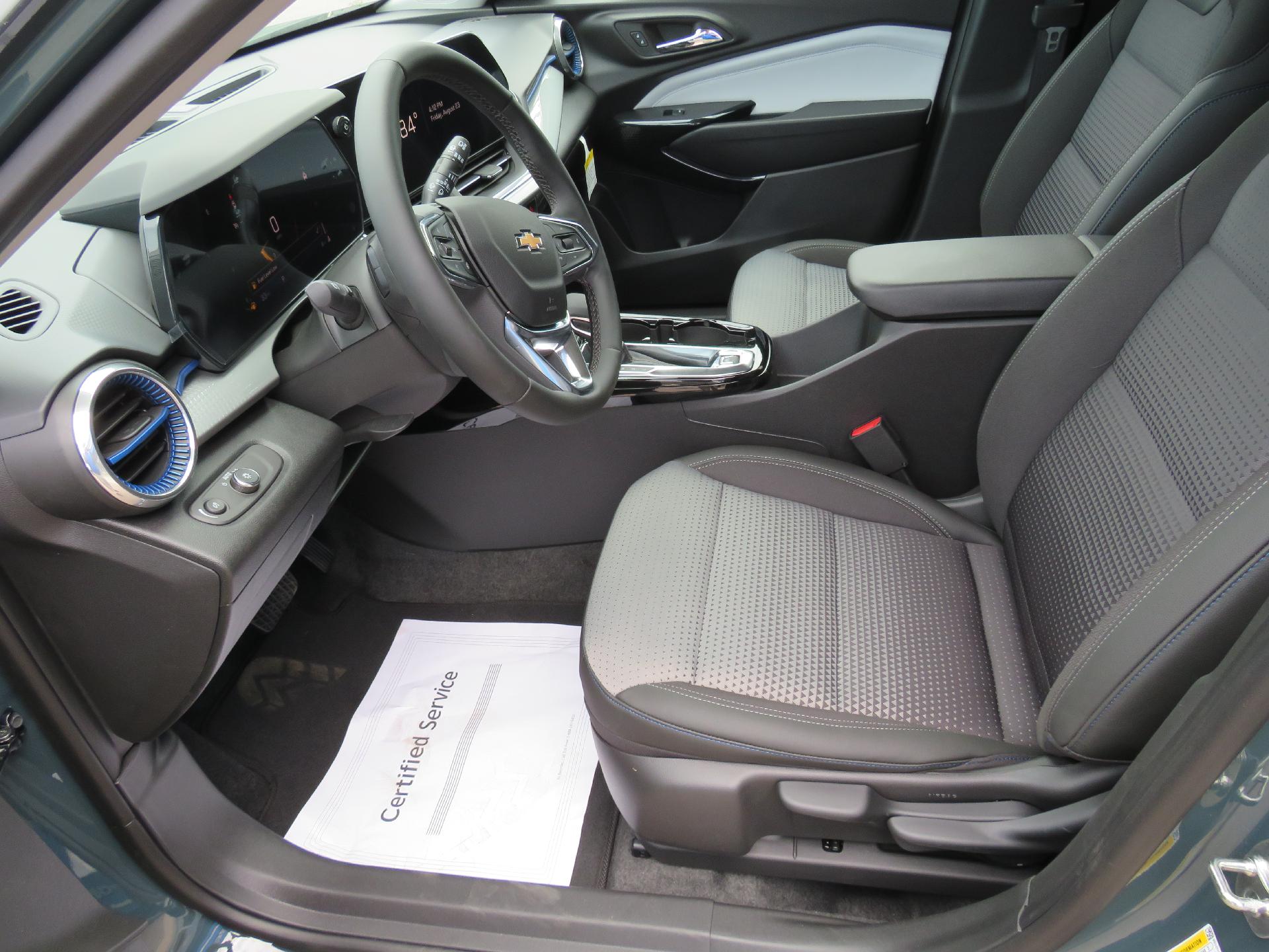 2025 Chevrolet Trax Vehicle Photo in MAPLETON, IA 51034-1072