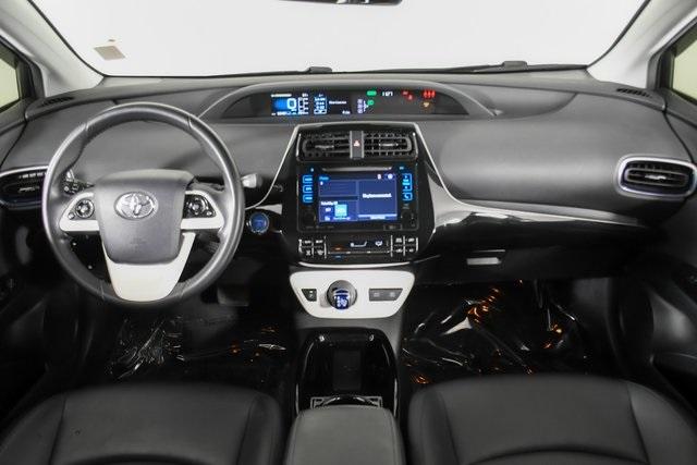 2017 Toyota Prius Vehicle Photo in Puyallup, WA 98371