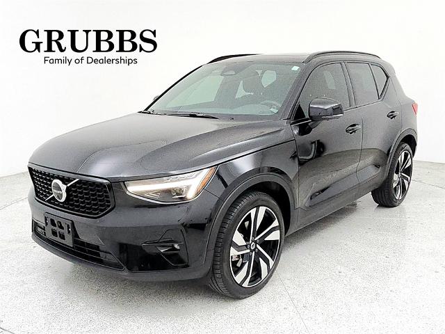 2024 Volvo XC40 Vehicle Photo in Grapevine, TX 76051