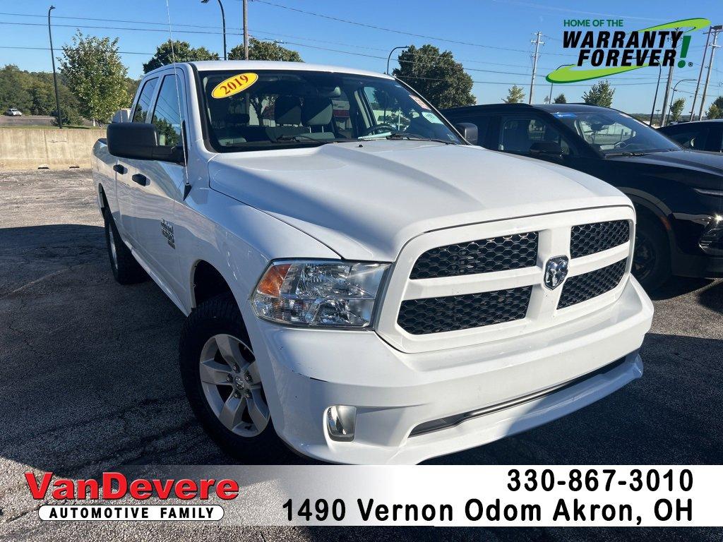 2019 Ram 1500 Classic Vehicle Photo in AKRON, OH 44320-4088