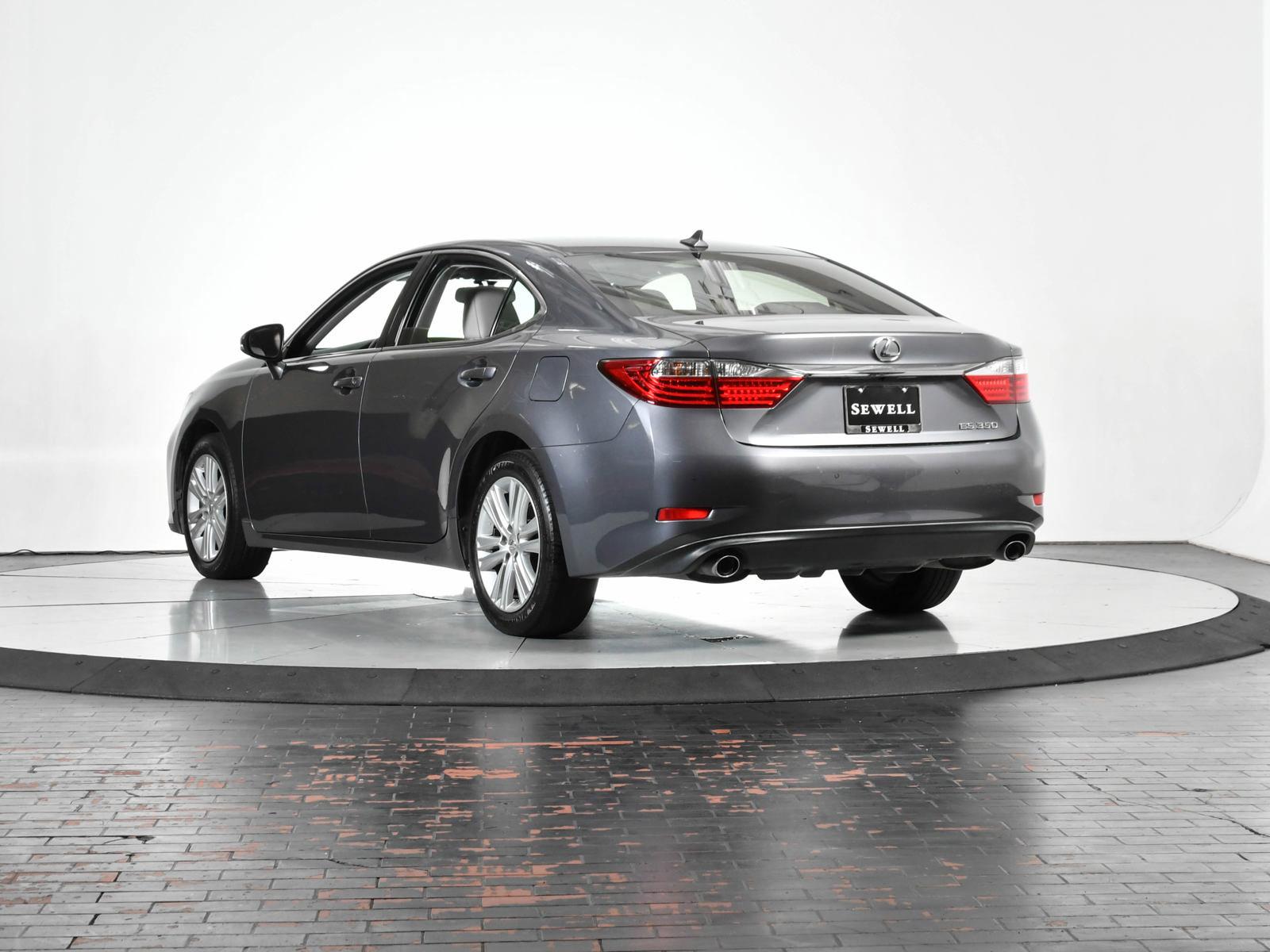 2014 Lexus ES 350 Vehicle Photo in DALLAS, TX 75235