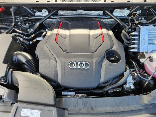 2025 Audi SQ5 Vehicle Photo in HOUSTON, TX 77090