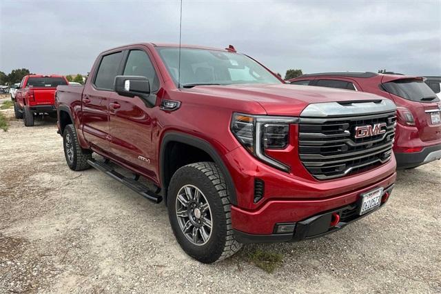 2024 GMC Sierra 1500 Vehicle Photo in ELK GROVE, CA 95757-8703