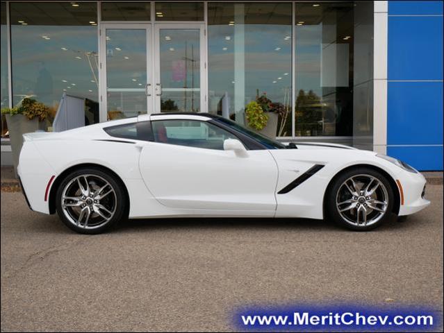 Used 2019 Chevrolet Corvette 2LT with VIN 1G1YK2D76K5105284 for sale in Maplewood, MN