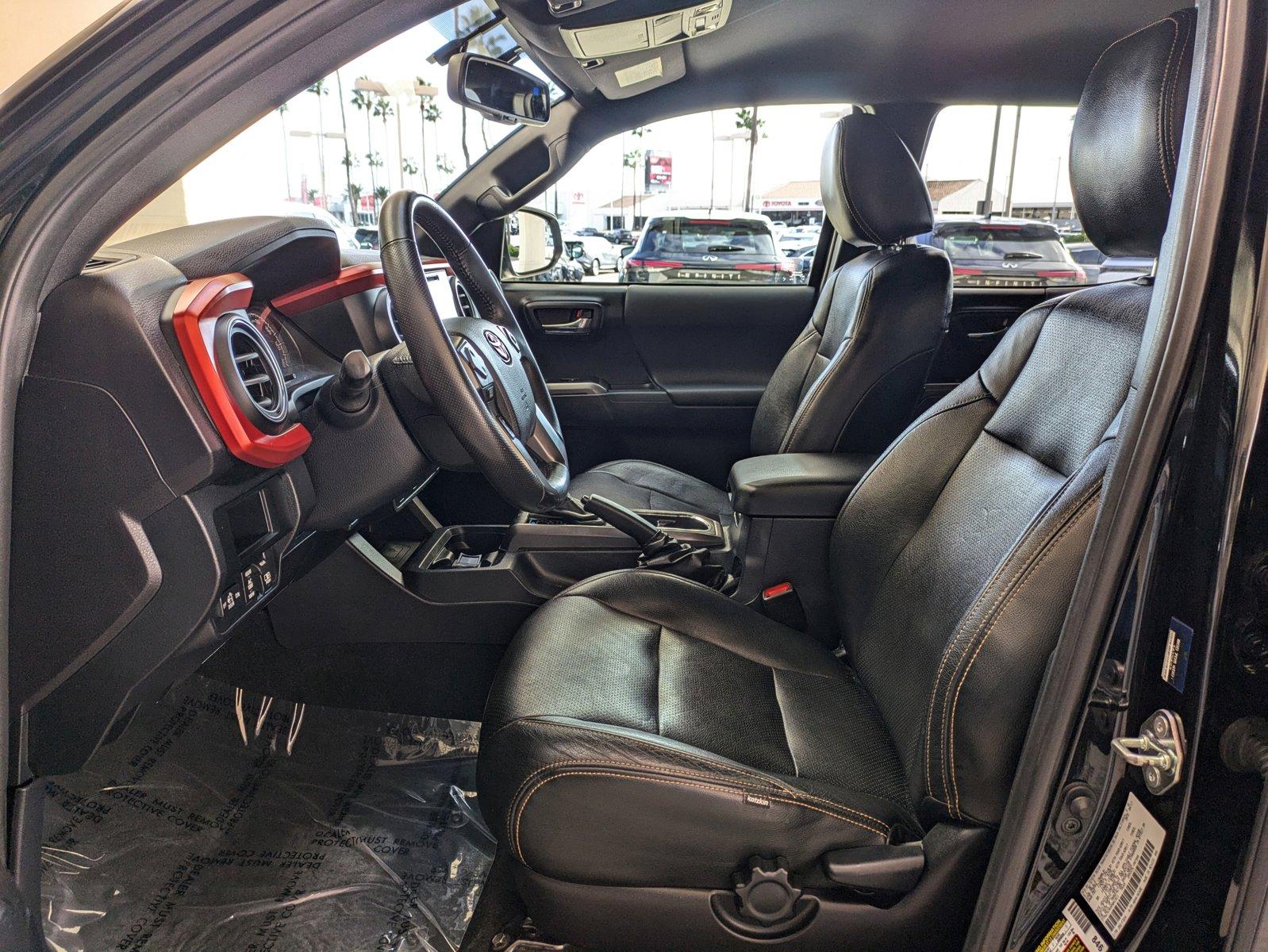 2017 Toyota Tacoma Vehicle Photo in Tustin, CA 92782