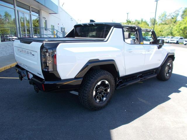 2023 GMC HUMMER EV Pickup Vehicle Photo in LOWELL, MA 01852-4336