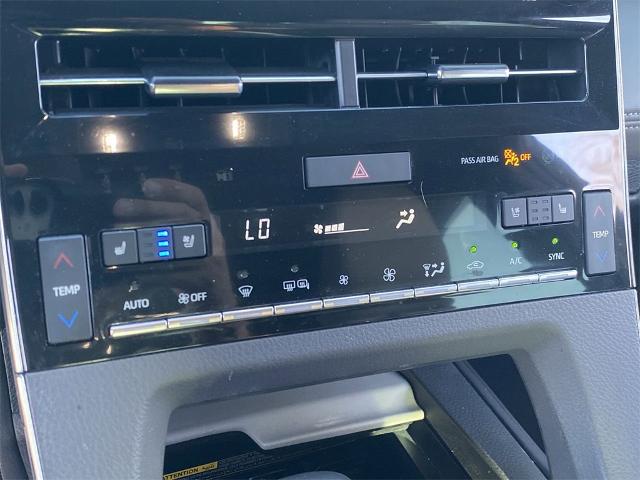 2022 Toyota Avalon Vehicle Photo in GOODYEAR, AZ 85338-1310