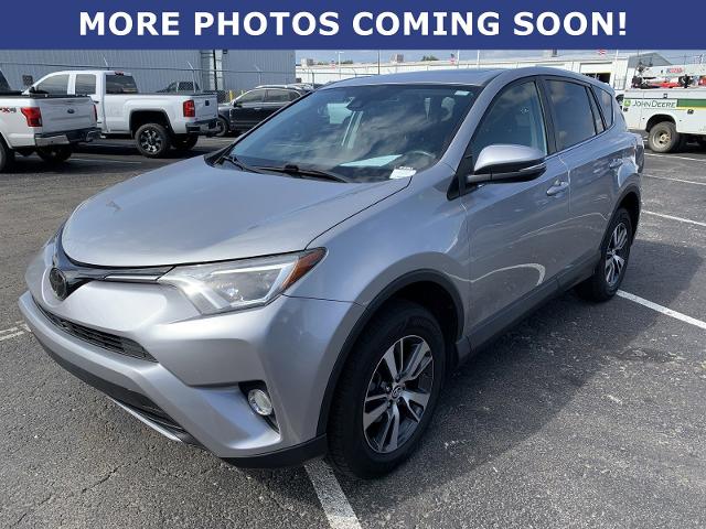 Used 2018 Toyota RAV4 XLE with VIN 2T3RFREV1JW804433 for sale in Seymour, IN