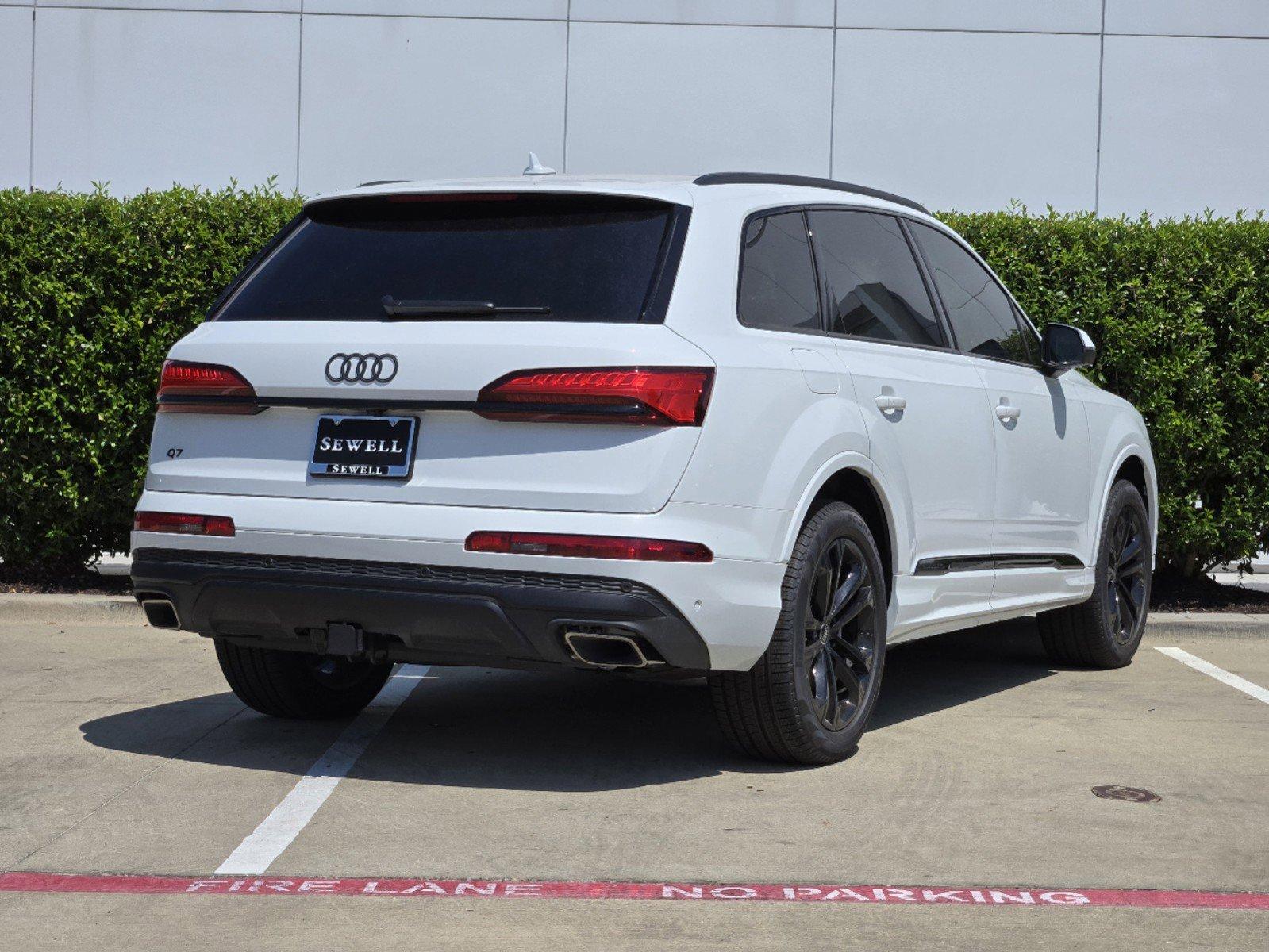 2025 Audi Q7 Vehicle Photo in MCKINNEY, TX 75070