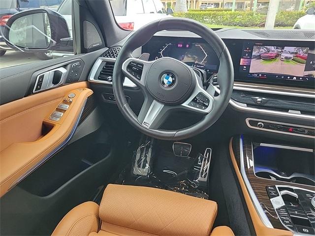 2024 BMW X7 Vehicle Photo in DELRAY BEACH, FL 33483-3294