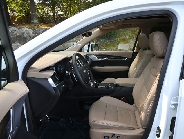 2023 Cadillac XT6 Vehicle Photo in NORWOOD, MA 02062-5222