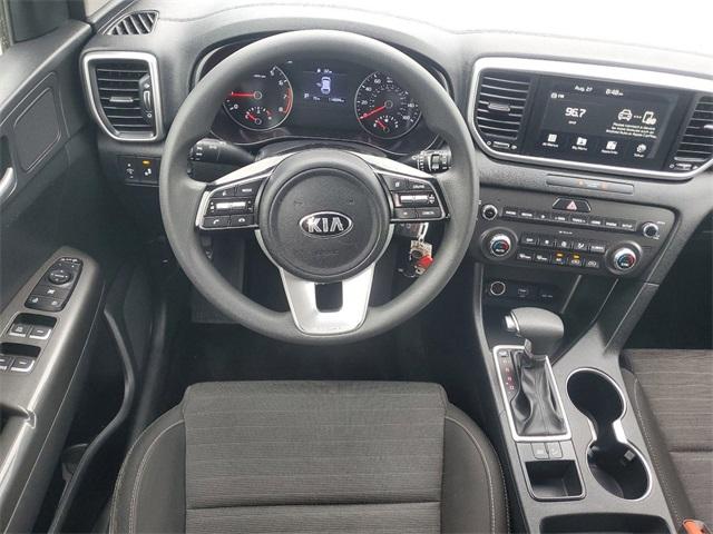 2020 Kia Sportage Vehicle Photo in GRAND BLANC, MI 48439-8139