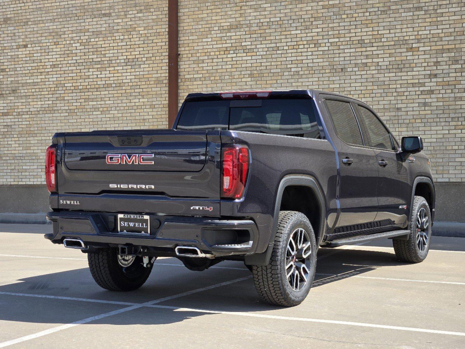 2025 GMC Sierra 1500 Vehicle Photo in DALLAS, TX 75209-3016