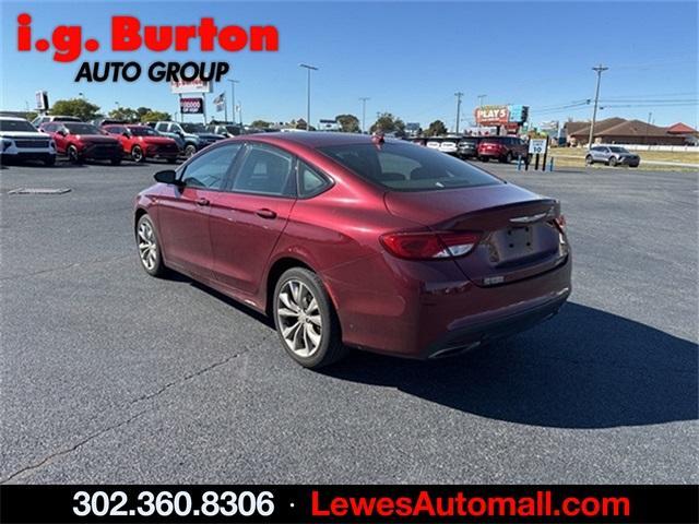 2015 Chrysler 200 Vehicle Photo in LEWES, DE 19958-4935