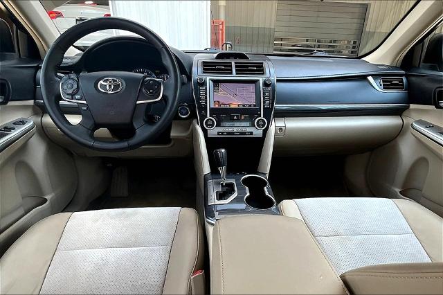 2014 Toyota Camry Hybrid Vehicle Photo in Houston, TX 77007