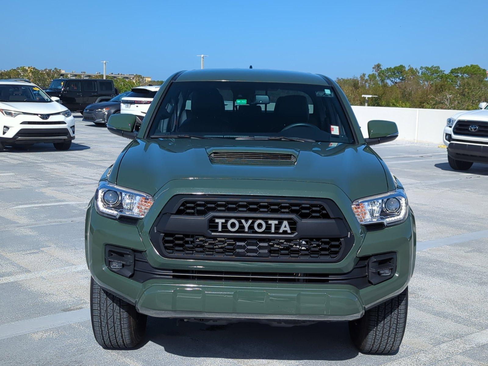 2022 Toyota Tacoma 2WD Vehicle Photo in Ft. Myers, FL 33907