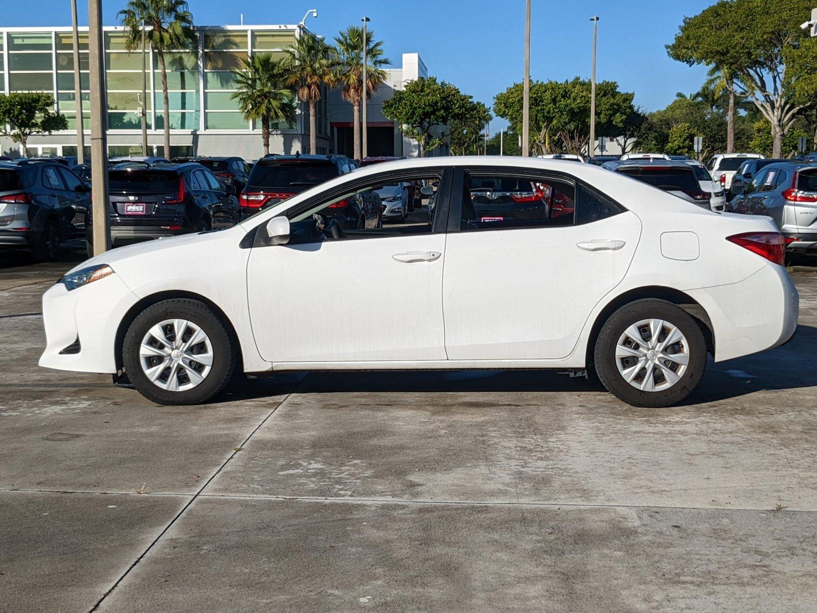 2019 Toyota Corolla Vehicle Photo in Davie, FL 33331