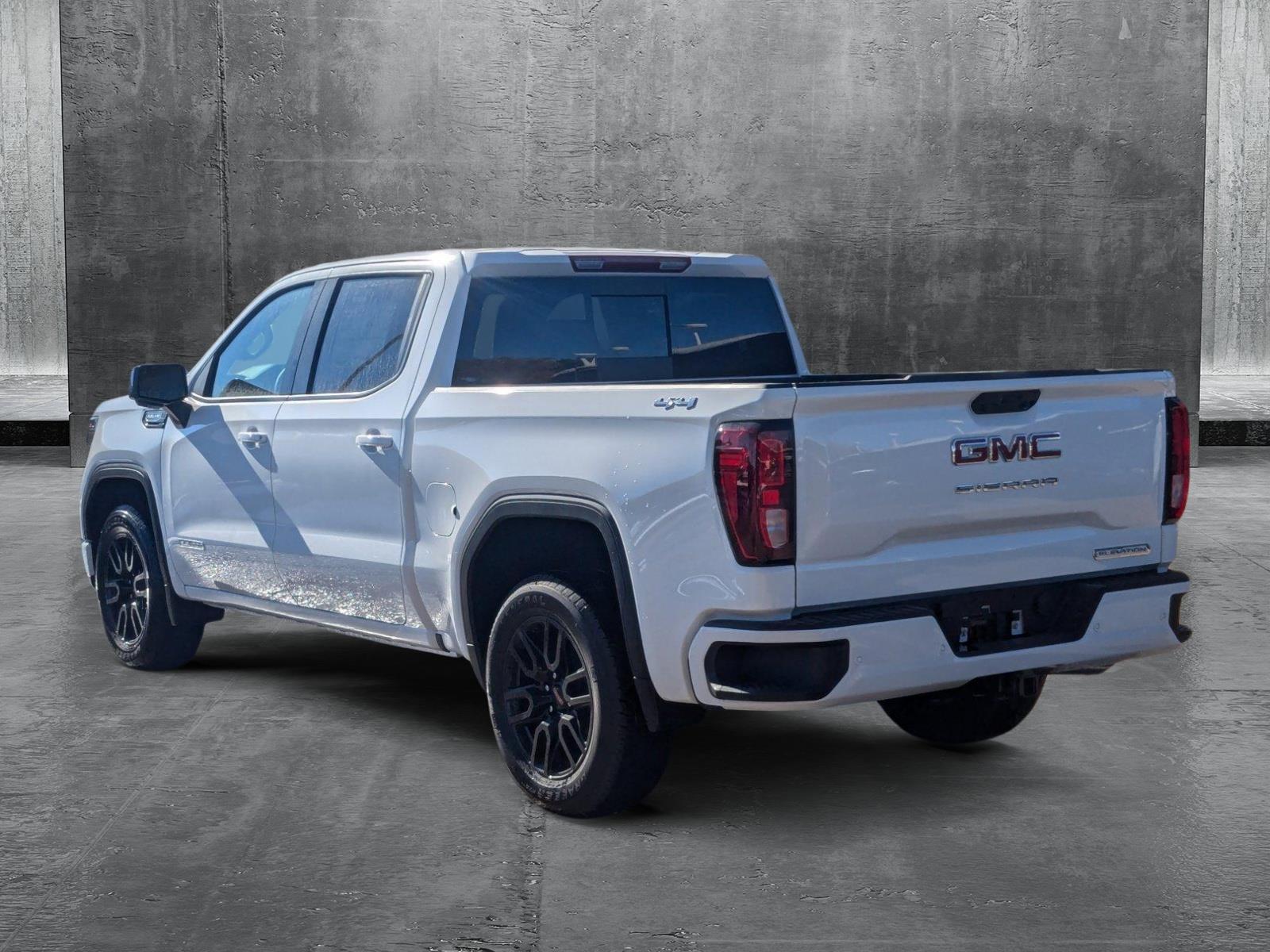 2025 GMC Sierra 1500 Vehicle Photo in LONE TREE, CO 80124-2750