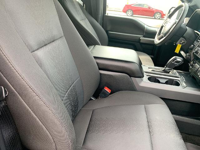 2020 Ford F-150 Vehicle Photo in MOON TOWNSHIP, PA 15108-2571