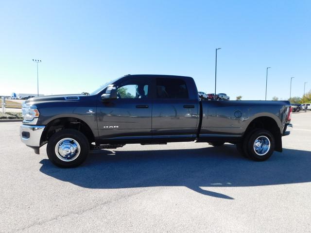 2024 Ram 3500 Vehicle Photo in Gatesville, TX 76528