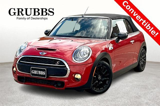 2017 MINI Cooper S Convertible Vehicle Photo in Houston, TX 77007