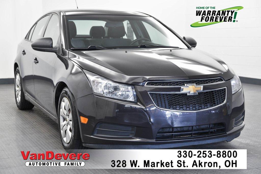 2014 Chevrolet Cruze Vehicle Photo in AKRON, OH 44303-2185