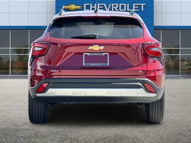 2025 Chevrolet Trax Vehicle Photo in RIVERSIDE, CA 92504-4106