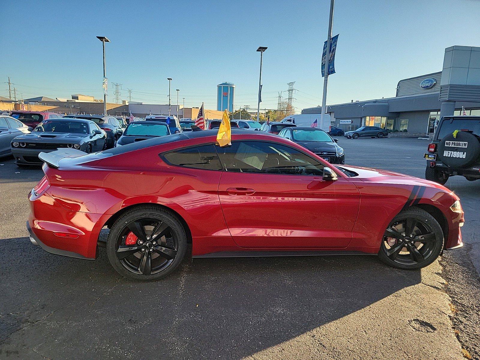 2021 Ford Mustang Vehicle Photo in Saint Charles, IL 60174