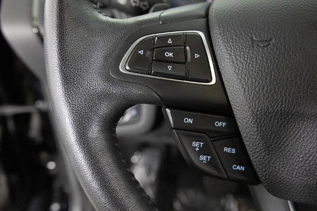 2017 Ford Escape Vehicle Photo in NORTH RIVERSIDE, IL 60546-1404