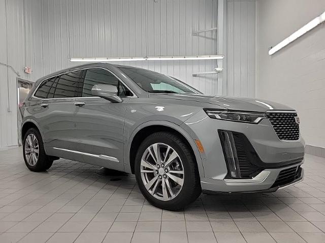 2024 Cadillac XT6 Vehicle Photo in GREEN BAY, WI 54303-3330